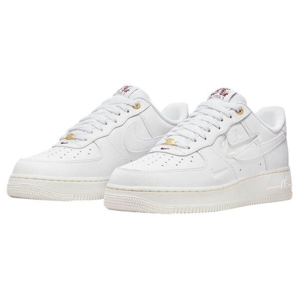 Купить Кросівки Nike Air Force 1 07 PRM - Фото 2.